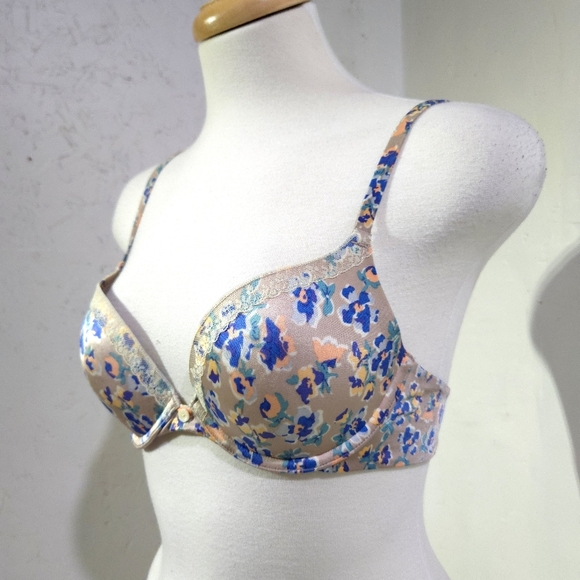 Arie | Floral Print Women's Bra - Picture 2 of 8